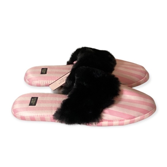 NWT Victoria’s Secret Signature Stripe Satin Slippers - Picture 1 of 8